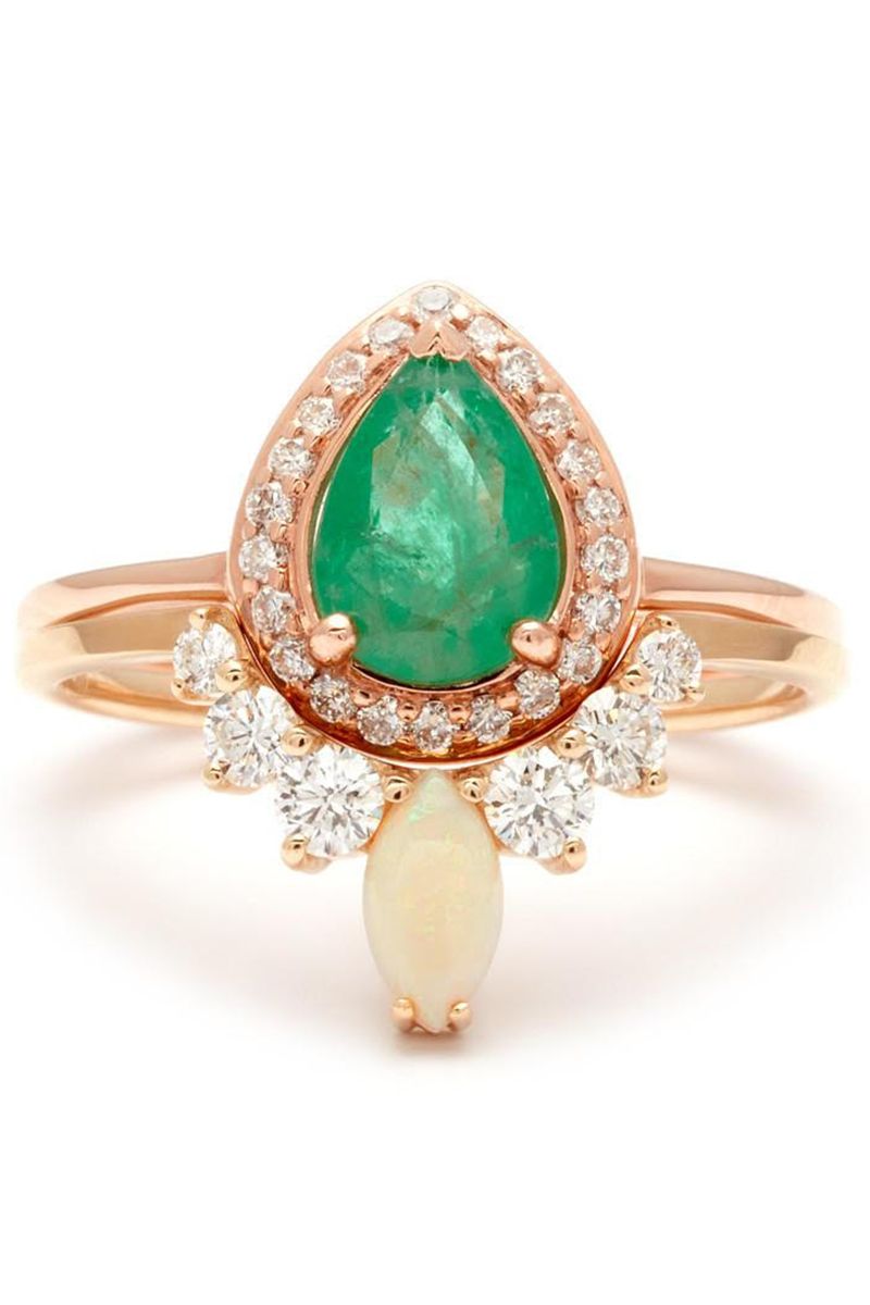 41 Unique Emerald Engagement Rings Beautiful Green 41 Unique Emerald Engagement Rings Beautiful Green