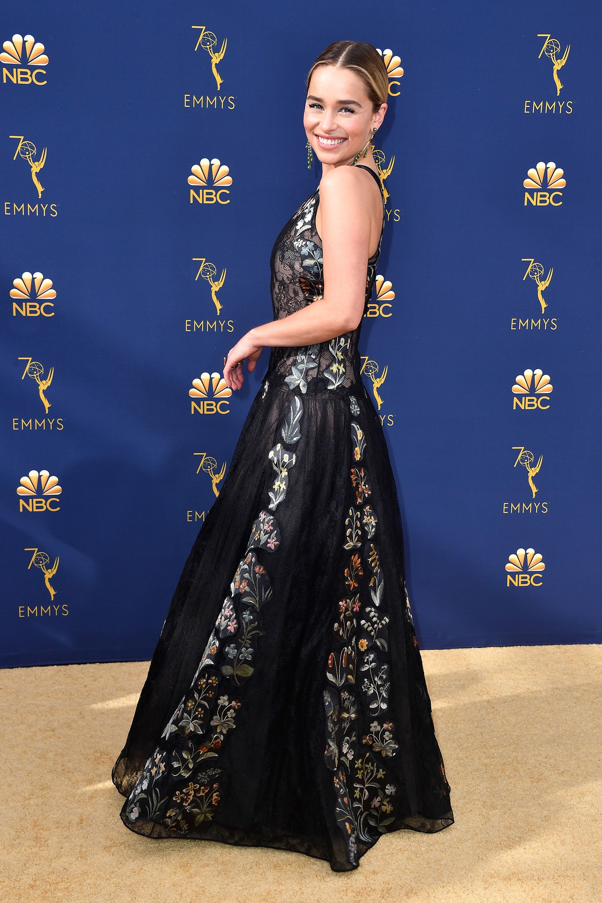 emilia clarke emmy dress