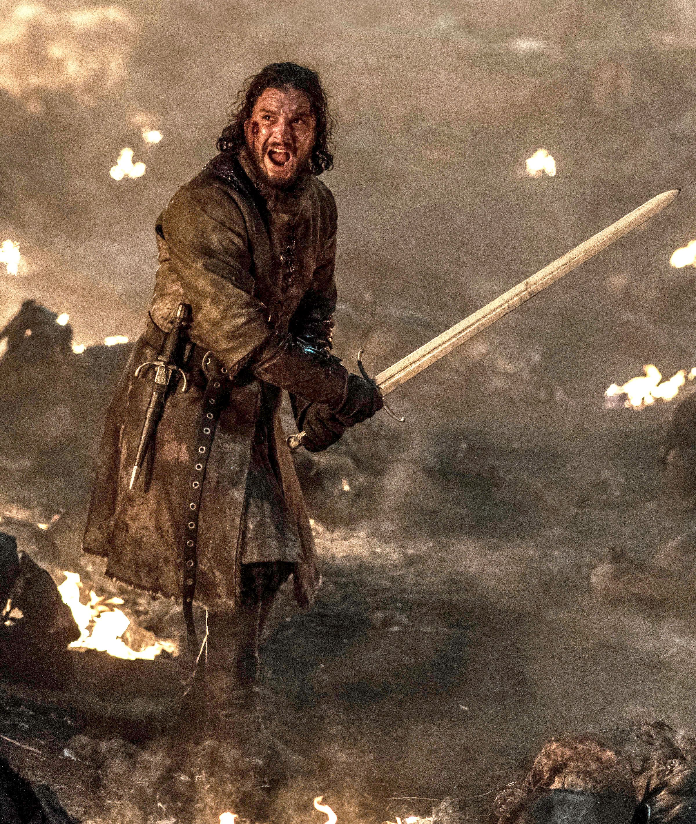13 Savage Reactions to Jon Snow in the Battle of Winterfell on Game of  thrones