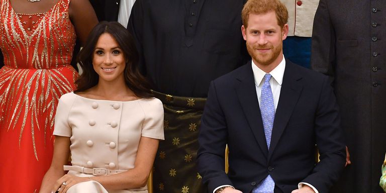 Znalezione obrazy dla zapytania prince harry and meghan markle queen's young leaders