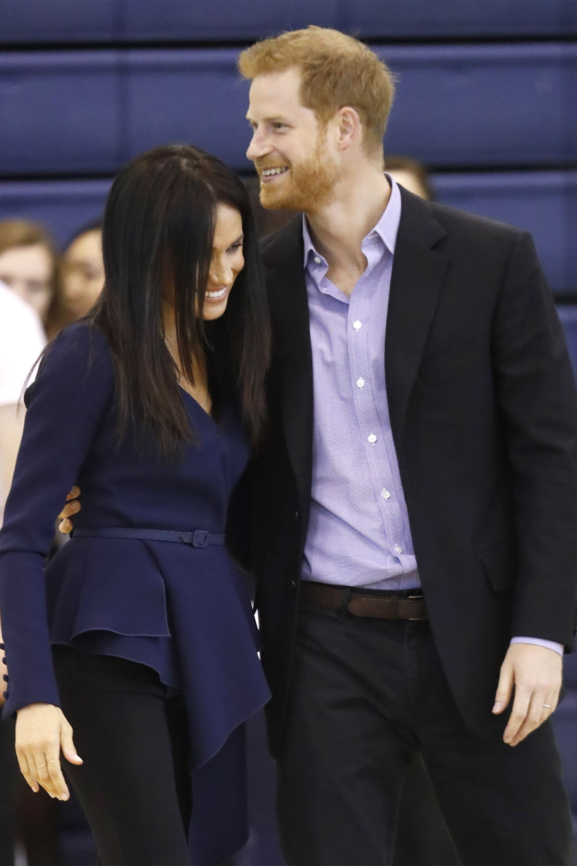 https://hips.hearstapps.com/hmg-prod.s3.amazonaws.com/images/hbz-prince-harry-meghan-markle-cute-moments-2018-09-gettyimages-1043667774.jpg?crop=1xw:1xh;center,top