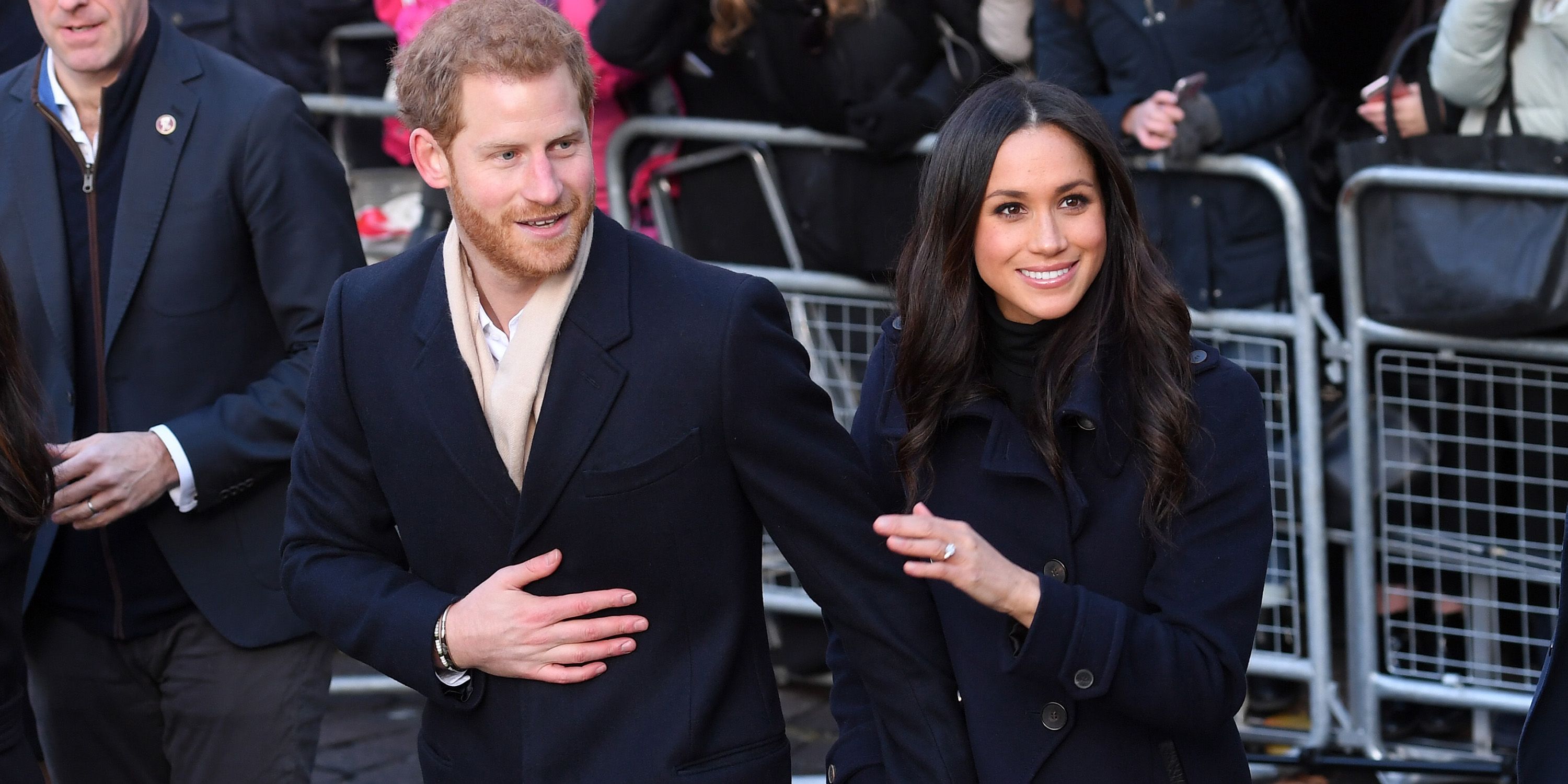 https://hips.hearstapps.com/hmg-prod.s3.amazonaws.com/images/hbz-prince-harry-meghan-markle-cute-moments-gettyimages-883511868-1523378902.jpg?crop=1xw:1xh;center,top