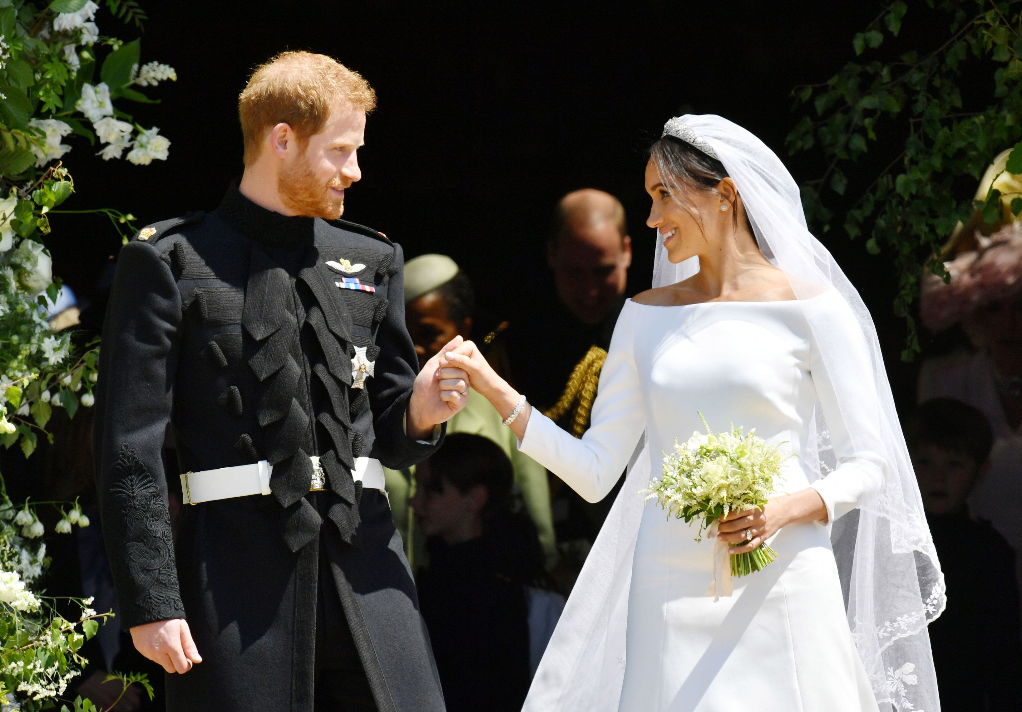 royal wedding prince harry meghan markle dress