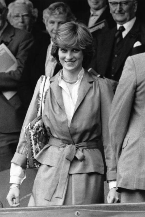 Princess Diana Childhood and Teenage Photos - Princess Diana Before She ...