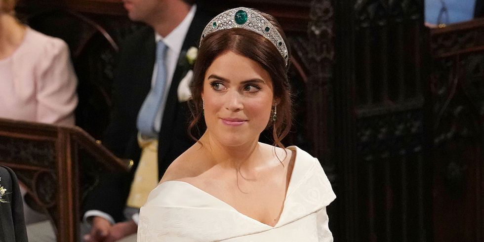 See Princess Eugenie's Bridal Hairstyle Photos At Royal Wedding ...