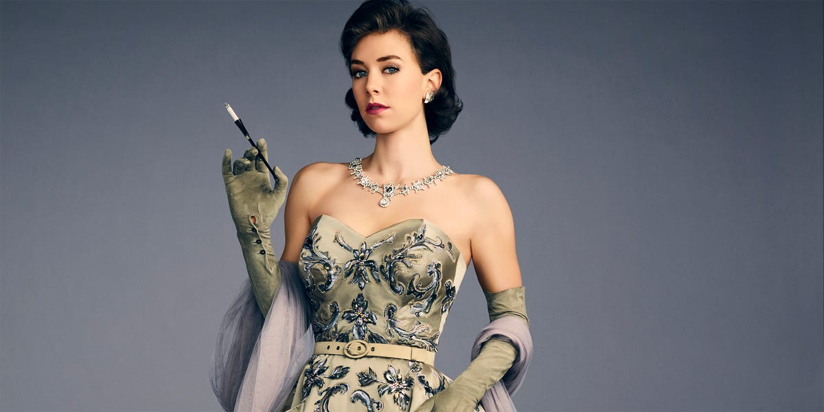 Vanessa Kirby Talks The Crown Season 2, Princess Margaret Costumes and