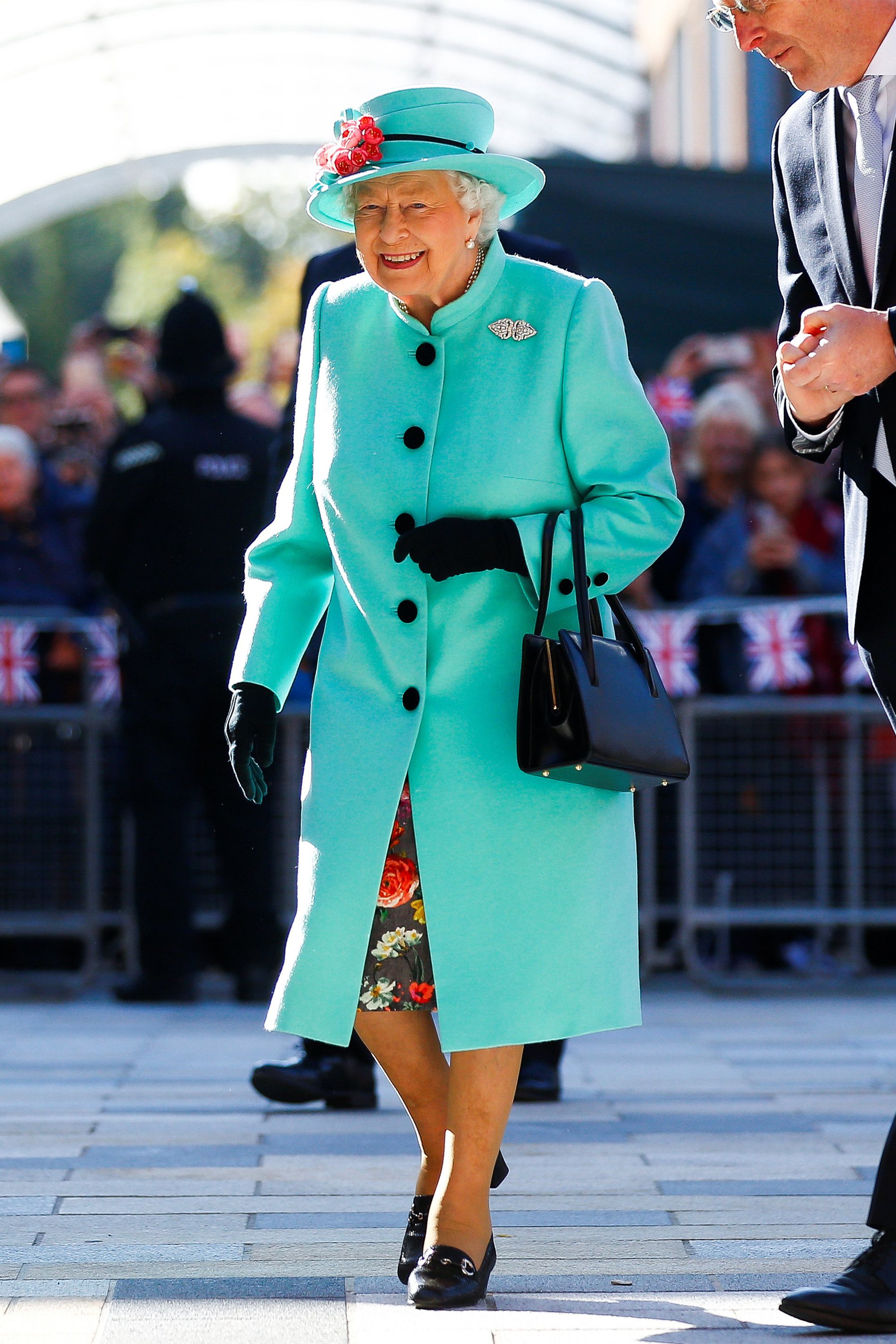 Queen Elizabeth's Regal Rainbow Style Through the Years - News Need News