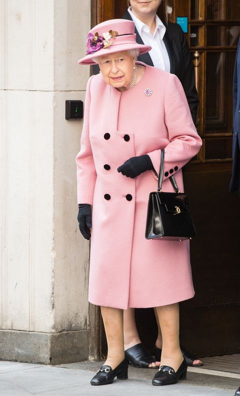 Queen Elizabeth's Best Style Moments Over The Years - Queen Elizabeth ...