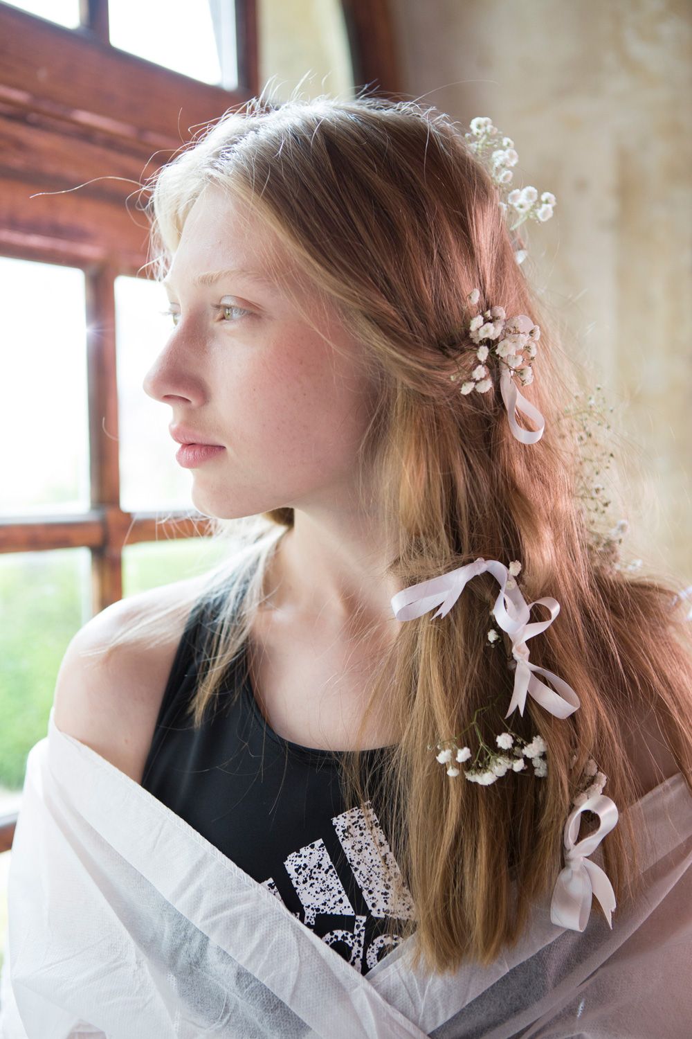 modern wedding updos