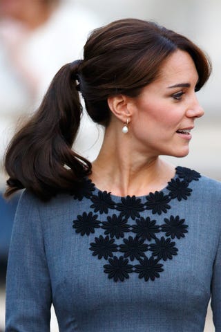 This Is Why Kate Middleton Likes To Wear Hairnets Kate Middleton