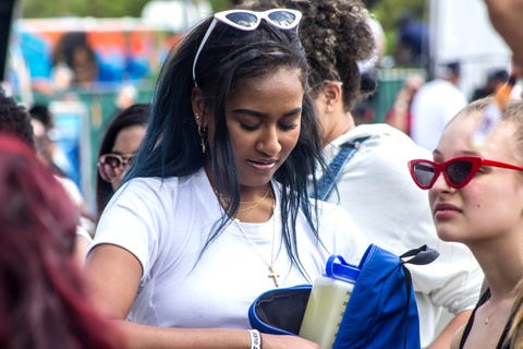 Sasha Obama Just Dyed Her Hair Blue Sasha Obama New Blue Hair Color