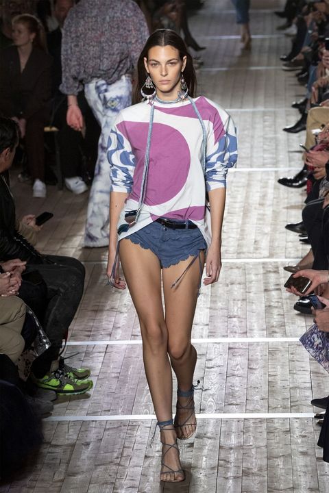 Isabel Marant : Runway - Paris Fashion Week - Womenswear Spring Summer 2020