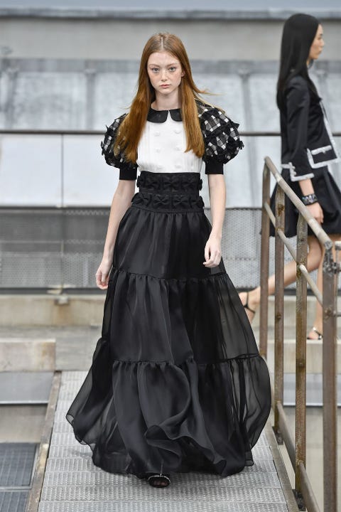 Chanel : Runway - Paris Fashion Week - Womenswear Spring Summer 2020