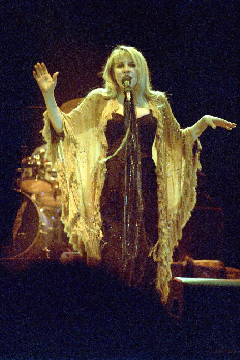 Stevie Nicks Style Through the Years – Style Photos of Stevie Nicks
