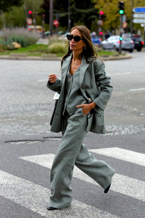 Street Style Paris Spring 21 Paris Fashion Week Street Style