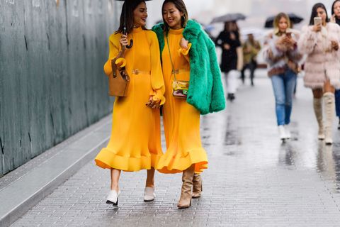 12 Cute Rainy Day Outfit Ideas 2018 - What To Wear In The Rain This Spring