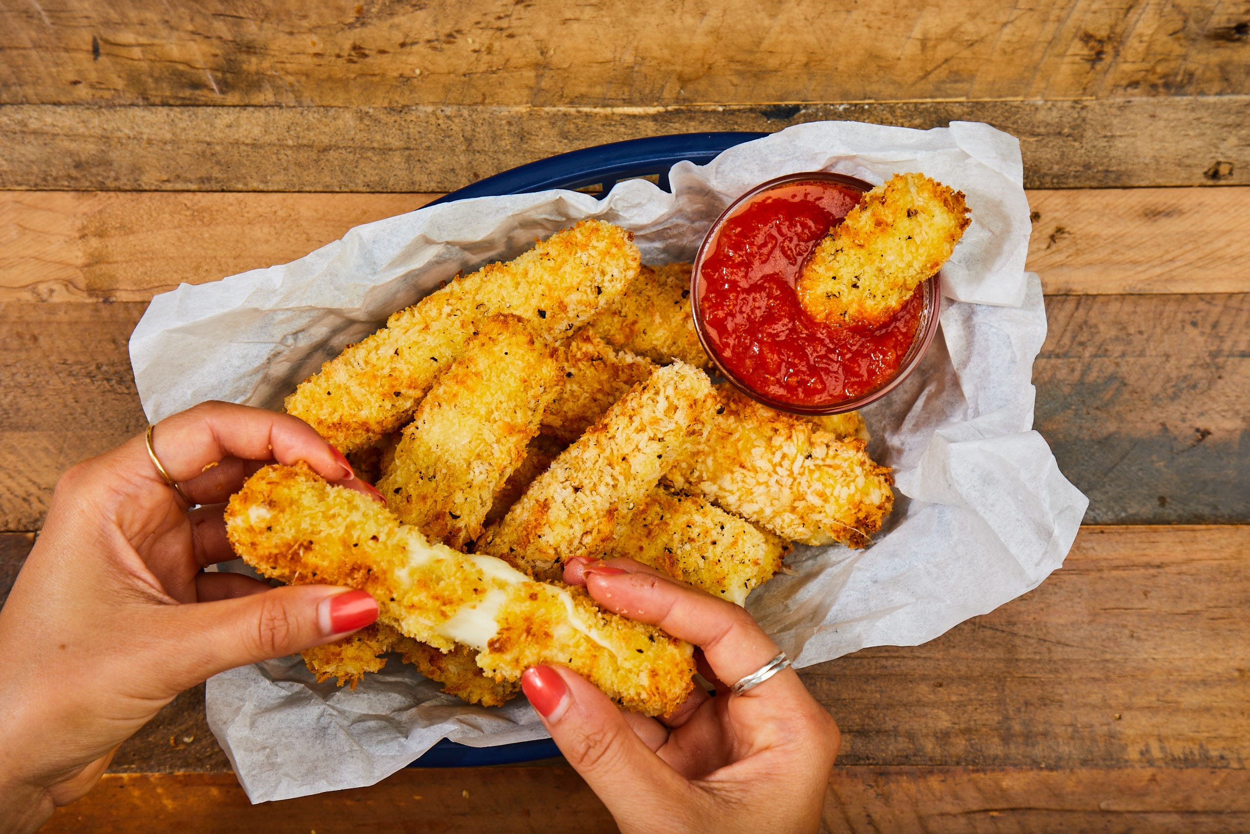 These Mozzarella Sticks Are Better Than Your Neighborhood Bar's