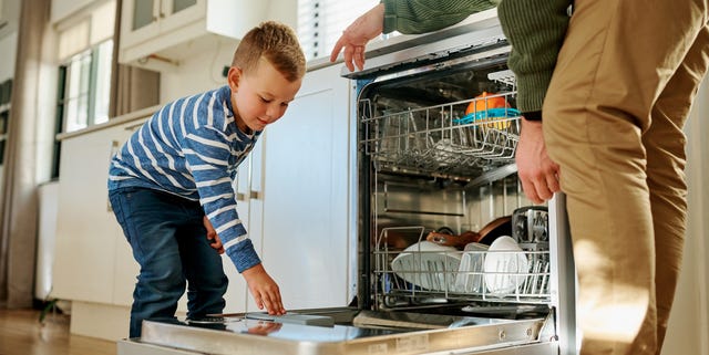 How to clean dishwasher