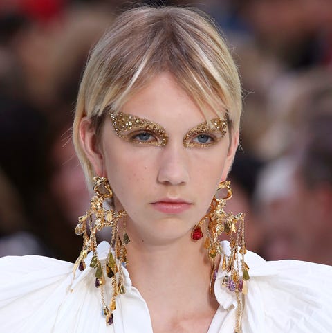 Valentino : Details - Paris Fashion Week - Womenswear Spring Summer 2020 Valentino : Details - Paris Fashion Week - Womenswear Spring Summer 2020