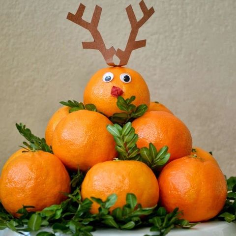healthy christmas snacks reindeer oranges