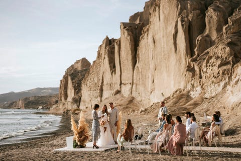  helena and henry got married in santorini in an 'elopement wedding' a wedding in 'petit committee' where the bride dazzled with an alicia wheel tutu