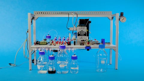 researchers from microsoft and the university of washington have come with the first fully automated system for encoding data onto strands of dna ﻿while sophisticated machines, like synthesizers and sequencers, already help to speed up the process, the new advancement eliminates the need for lab techs, running around with pipettes﻿