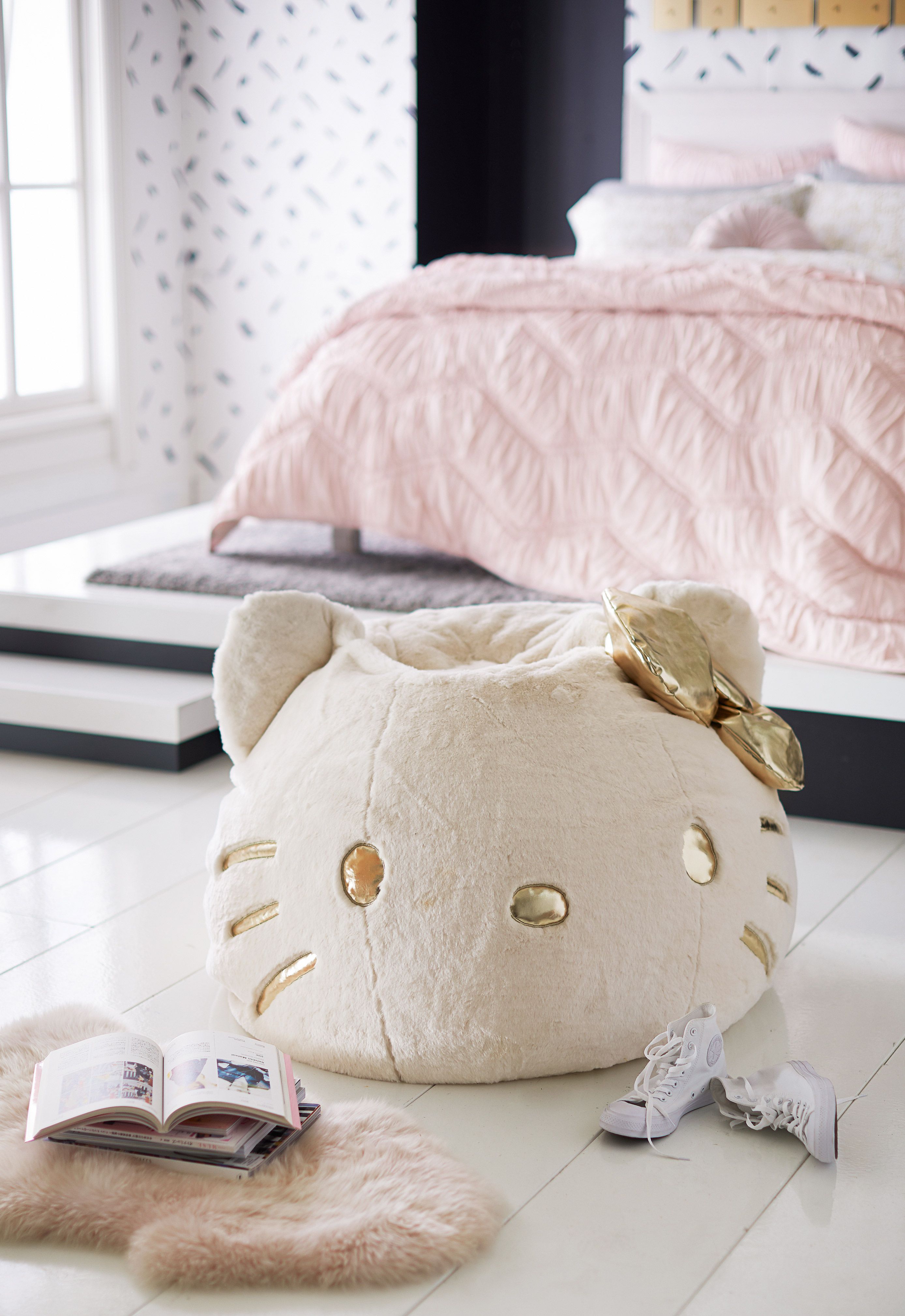 hello kitty bean bag