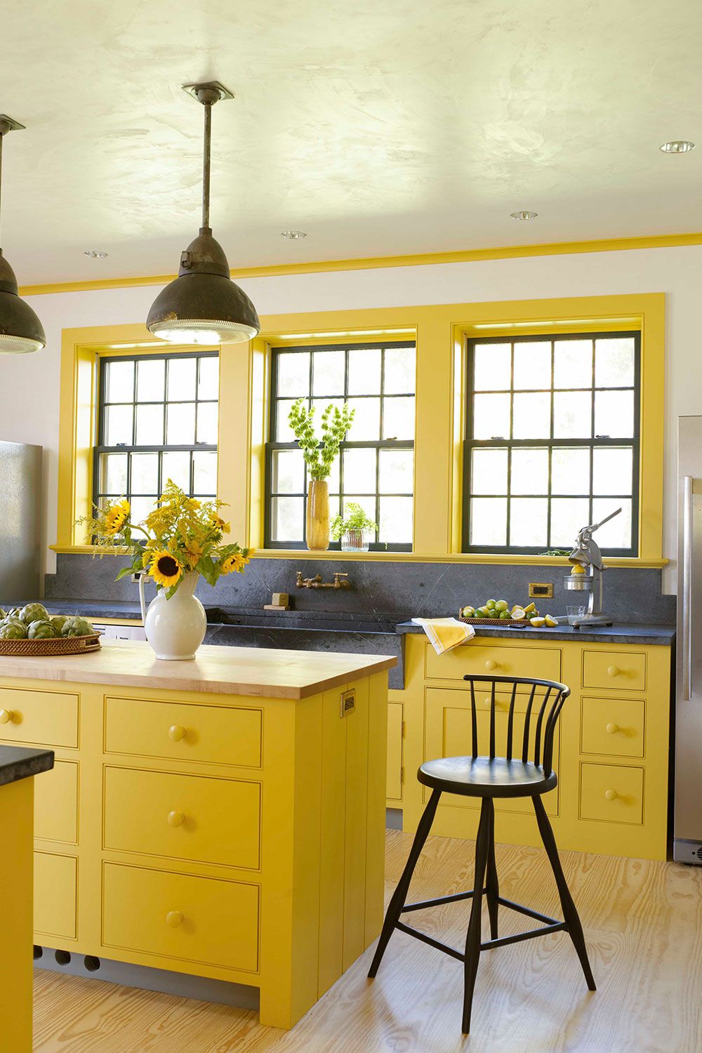 Light Yellow Saddle Kitchen Bar 