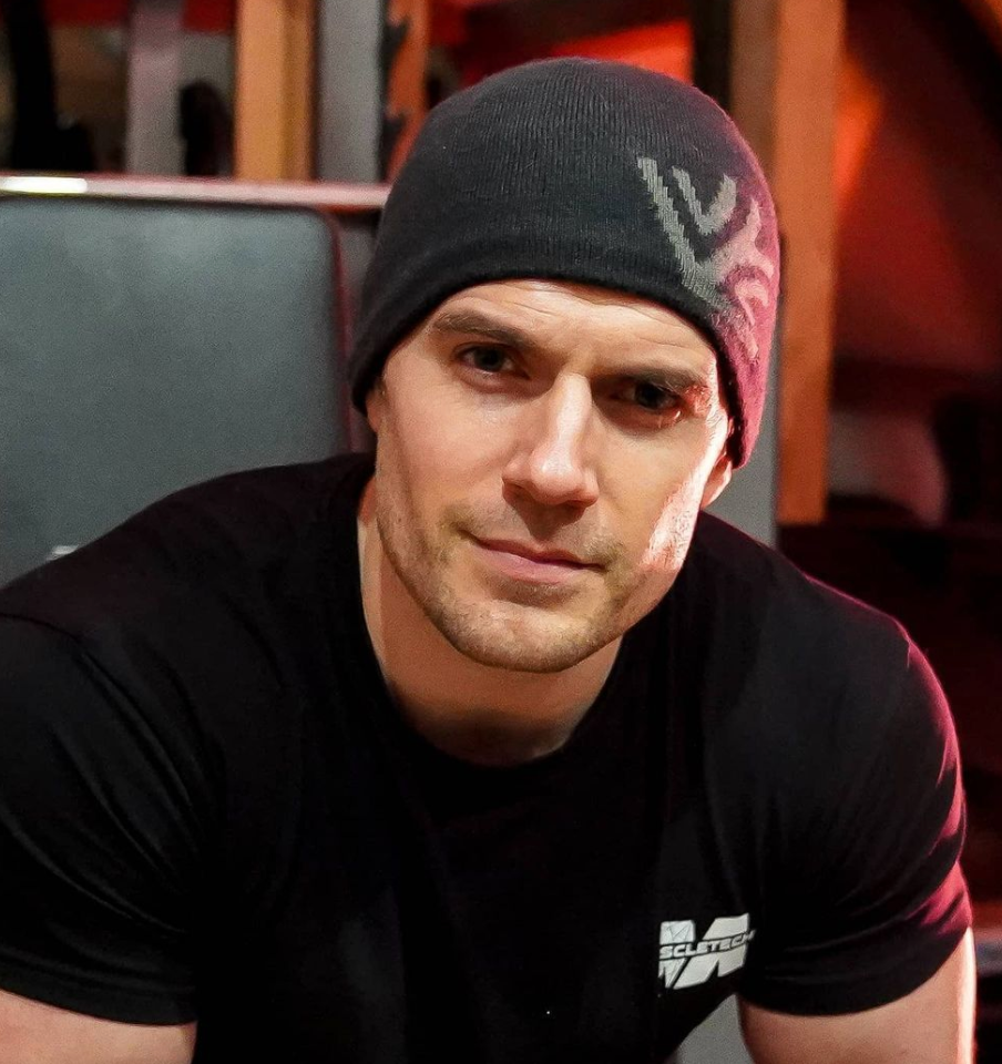 Did you know that Henry Cavill has 4 brothers and they are all the same?