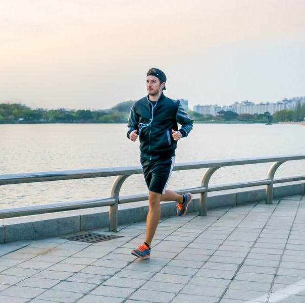 30日間 5kmの ランニング を毎日続けて起きた身体の変化と腹筋への効果 ランニング初心者の挑戦 30日間 5kmの ランニング を毎日続けて起きた身体の変化と腹筋への効果 ランニング初心者の挑戦