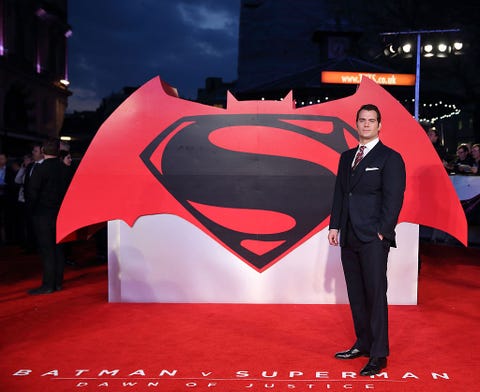 Herny Cavill Filming Superman