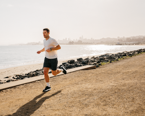 The CEO of Allbirds Shares His 6-Transfer Core Exercise