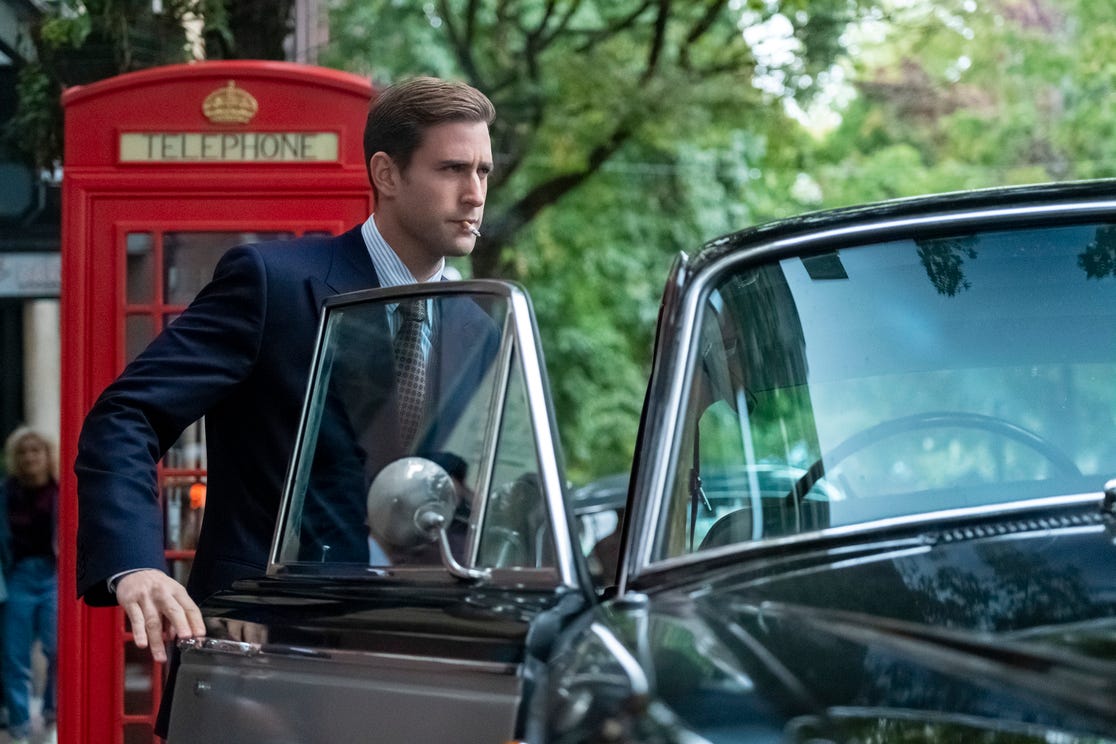 Oliver Jackson-Cohen Digs Into The Haunting of Bly Manor’s Toxic, Damaged Villain Peter Quint