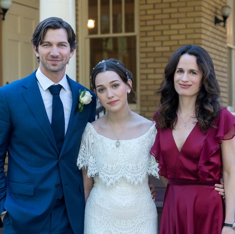 The Haunting Of Hill House Season 2 Confirms Returning Cast