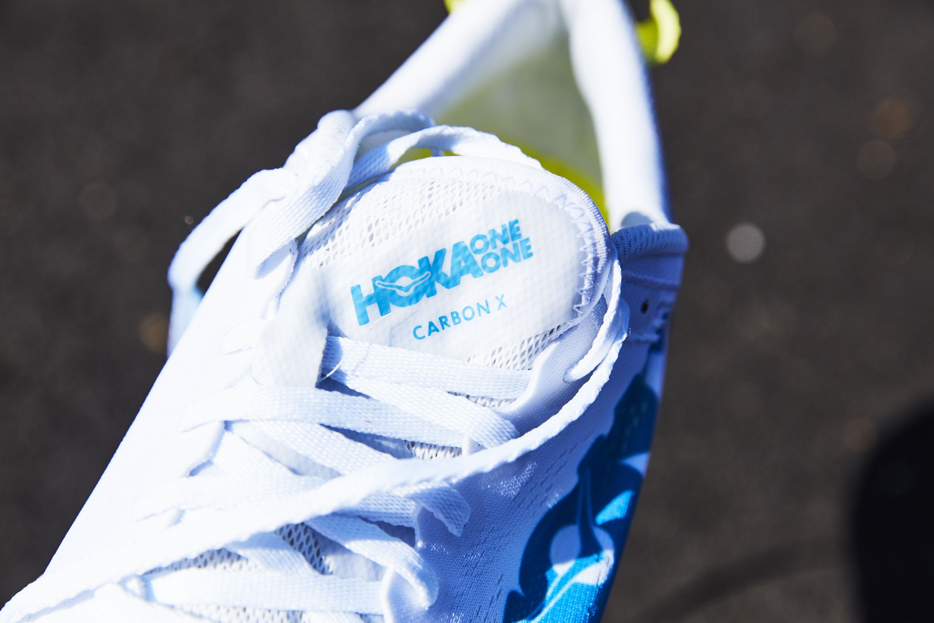 hoka carbon x amazon