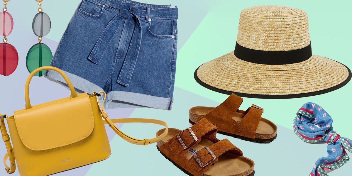 Holiday essentials - summer holiday outfits for your capsule wardrobe