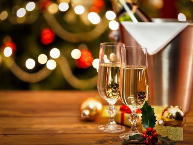 12 Last Minute New Year S Eve Party Ideas Quick New Year S Party