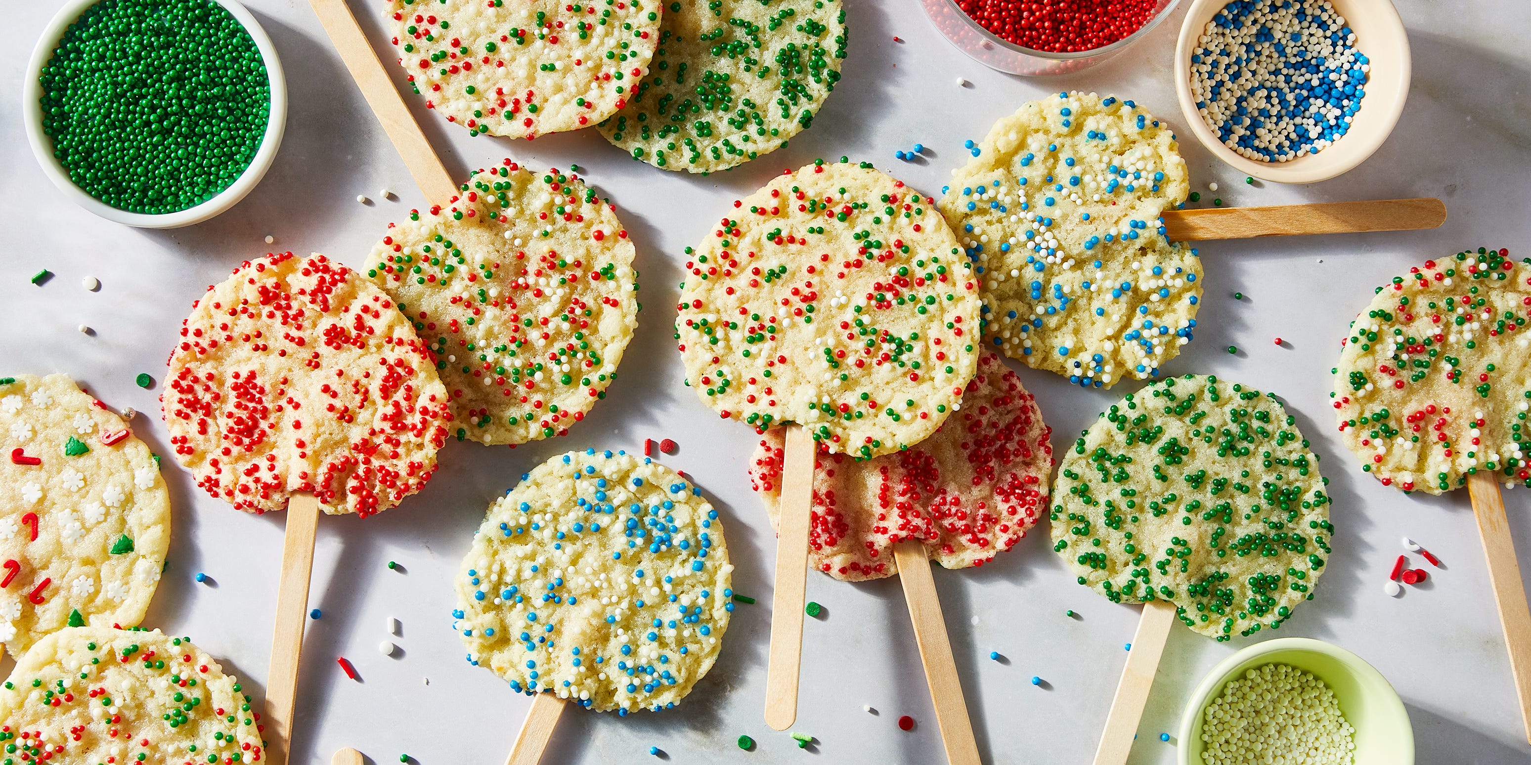 Holiday Cookie Pops Are The New Festive Cake Pops