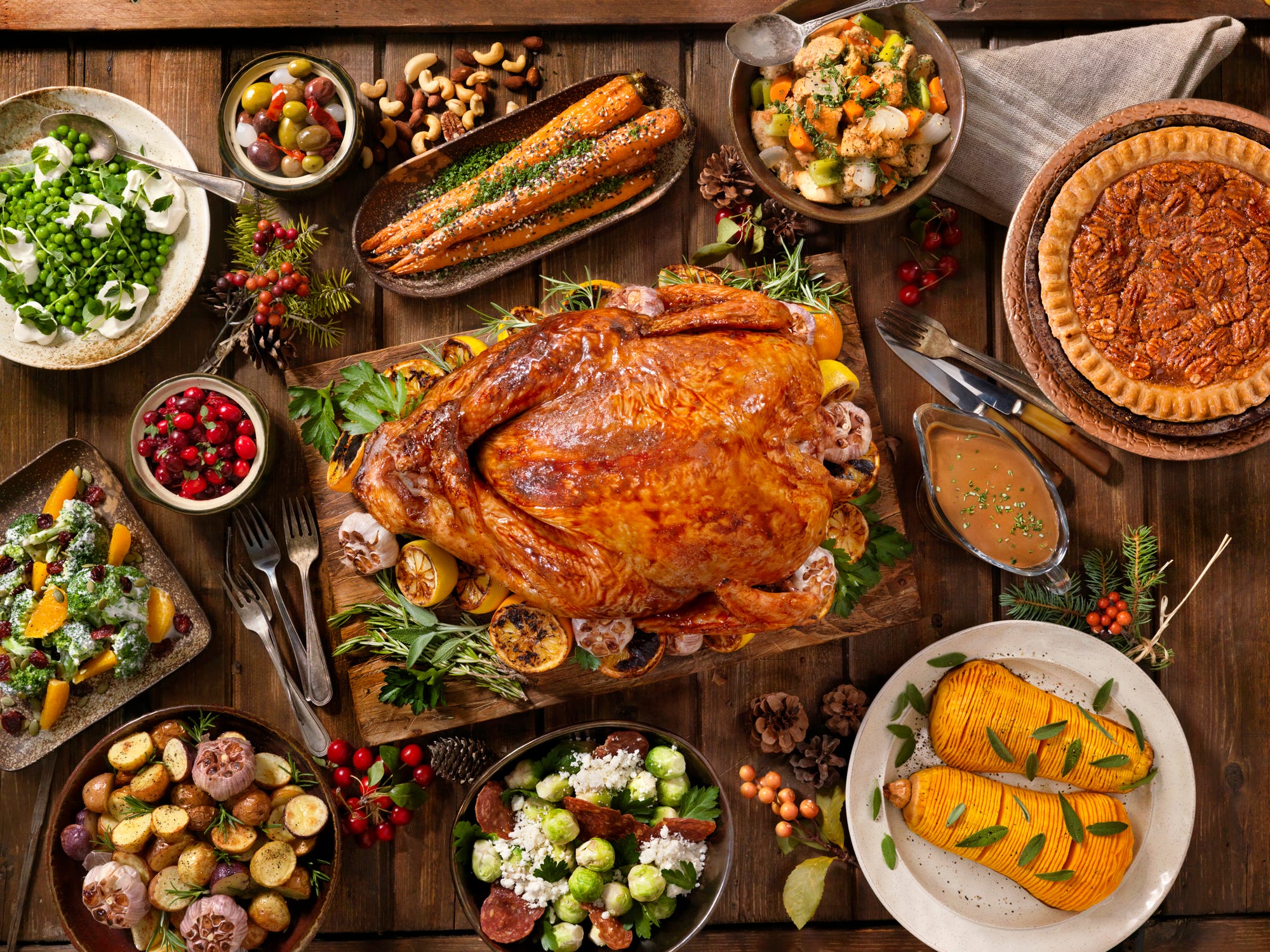 How To Tell If Your Thanksgiving Leftovers Are Safe To Eat