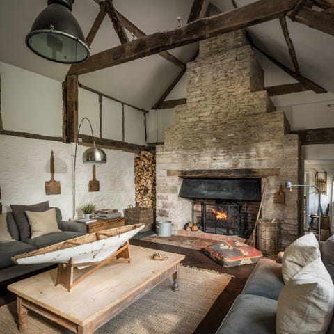 Luxury historic cottage built in 1461 available to rent