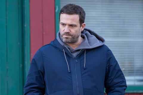 Warren Fox in holyoaks