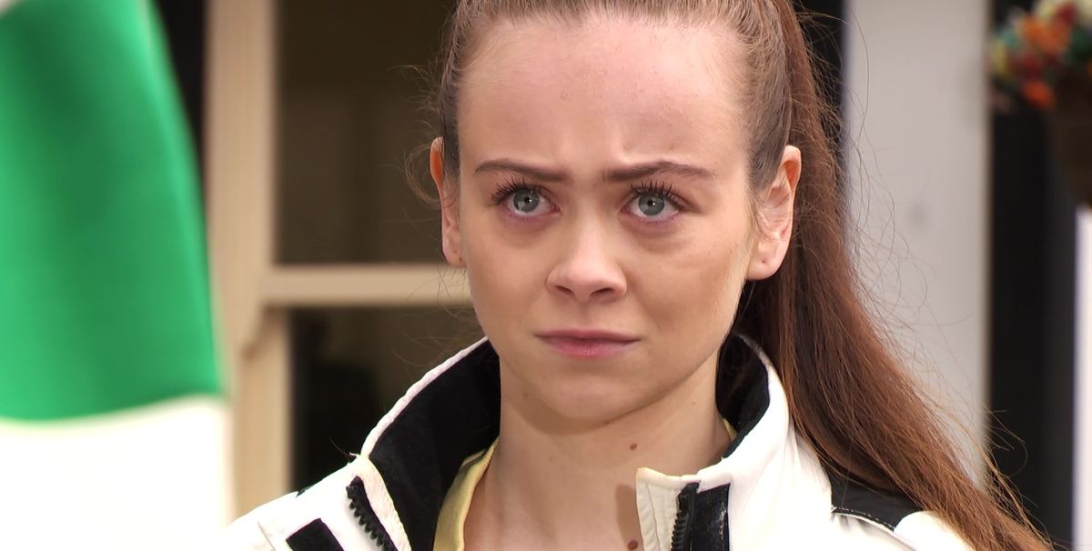 Hollyoaks star Niamh Blackshaw hints at Juliet change in cancer story