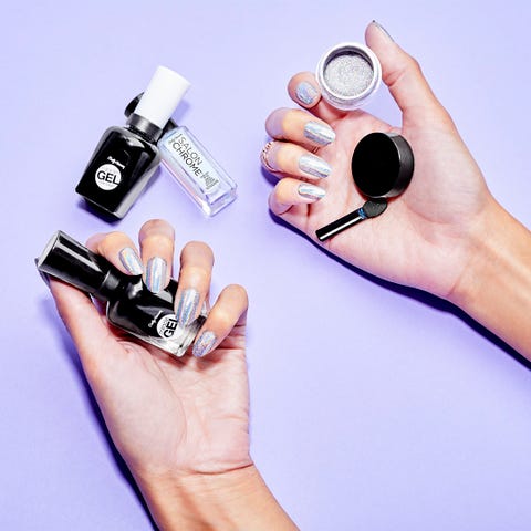 Sally Hansen's Chrome Nail Kits - Reviewed by Cosmo Sally Hansen's Chrome Nail Kits - Reviewed by Cosmo