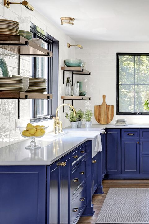 home decor trends 2020 - colored cabinets 