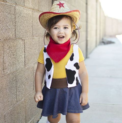 27 Best Diy Toy Story Costumes Forky Woody Buzz Jessie And More - Diy Homemade Toy Story Costumes