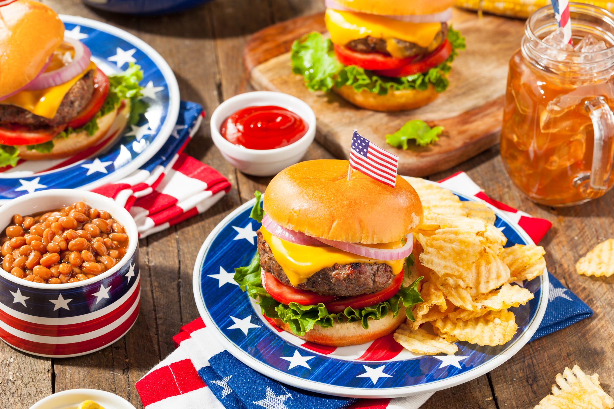 Homemade Memorial Day Hamburger Picnic