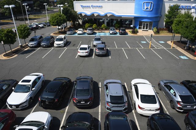 Honda, GM Say You Can’t Sell Your Lease to Someone outside the Brand