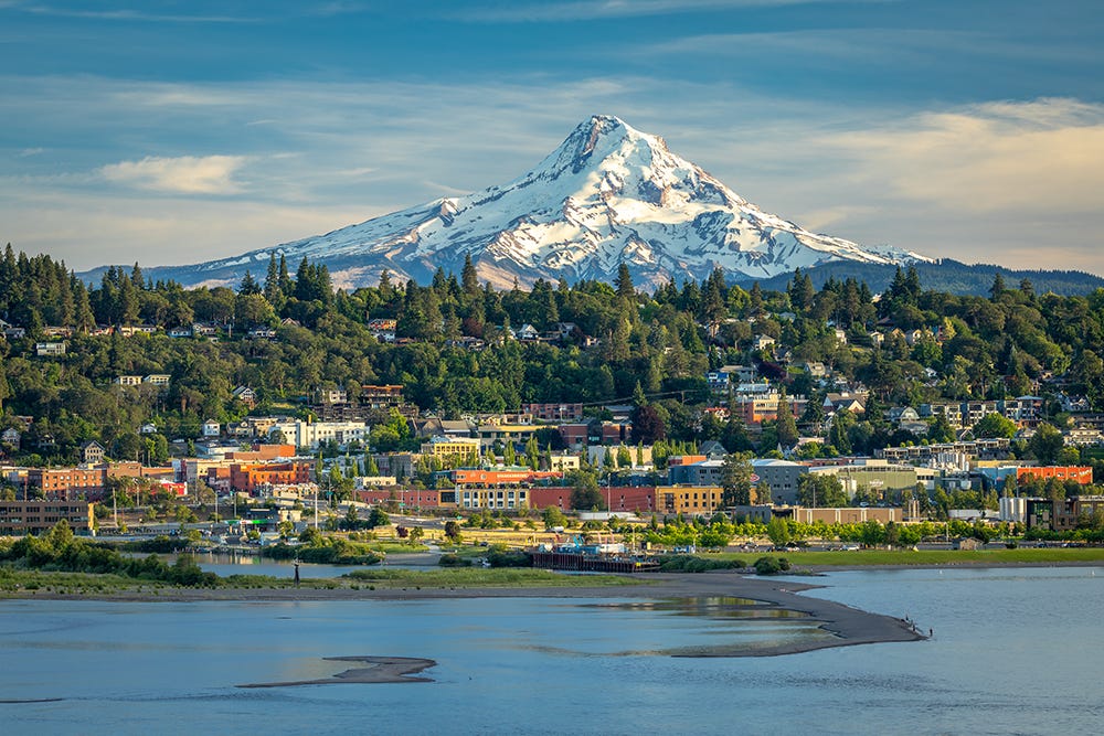 This Magical Oregon Town is Home to Mountains, Rivers, and Lots of Fruit Orchards