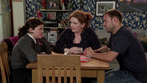 EMBARGO 15/11/22 00:00 Hope Stape, Fiz Stape, Tyrone Dobbs, Coronation Street esperanza estribo, fiz stape, tyrone dobbs, calle de la coronación