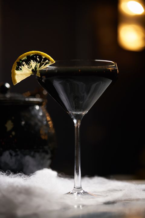 Drink, Martini glass, Classic cocktail, Alcoholic beverage, Distilled beverage, Bacardi cocktail, Martini, Cocktail, Liqueur, Stemware, 